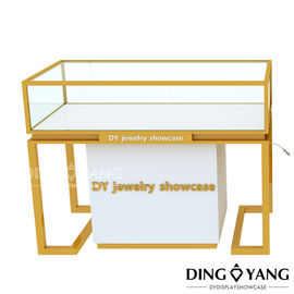 میز جواهرات طلایی با شیشه و قفل