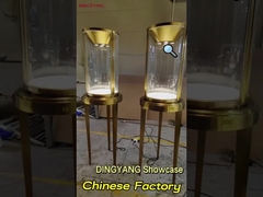 ترکیب زیبایی بافت و کاریگری با نمایش جواهرات